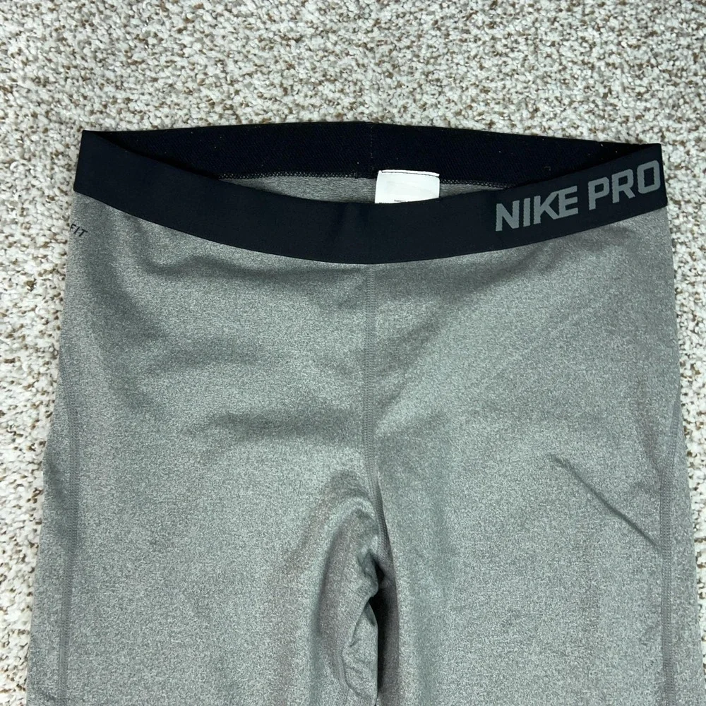 Nike Pants Womens XL Gray Pro Compression Capri Leggings Yoga Gym Sport Workout